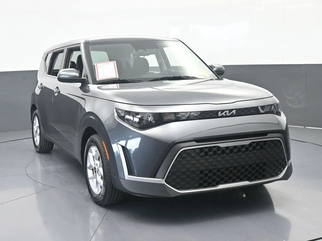 Used 2024 Gravity Gray Kia S image 9