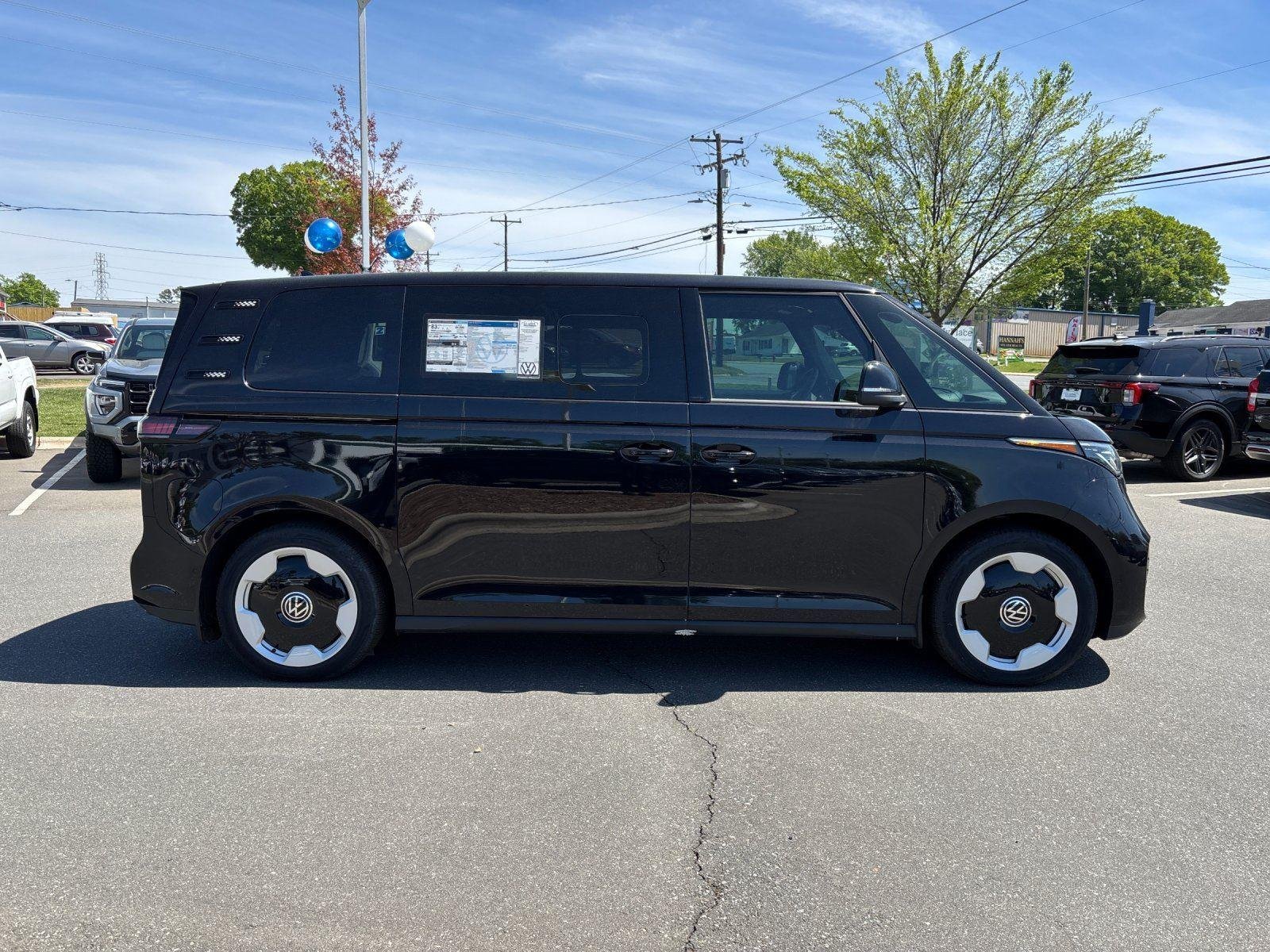 2025 Volkswagen ID. Buzz PRO S - Photo 6