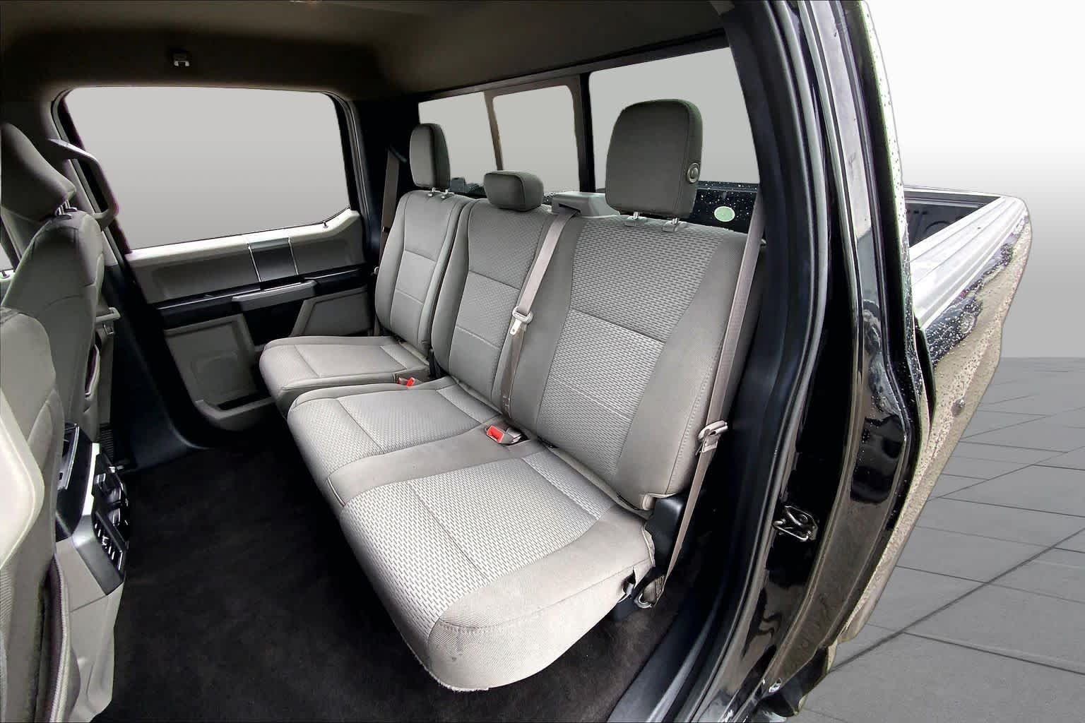 Used 2019 Agate Black Ford XLT image 20
