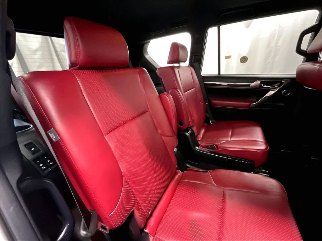 Used 2023 White Lexus 460 Luxury image 16