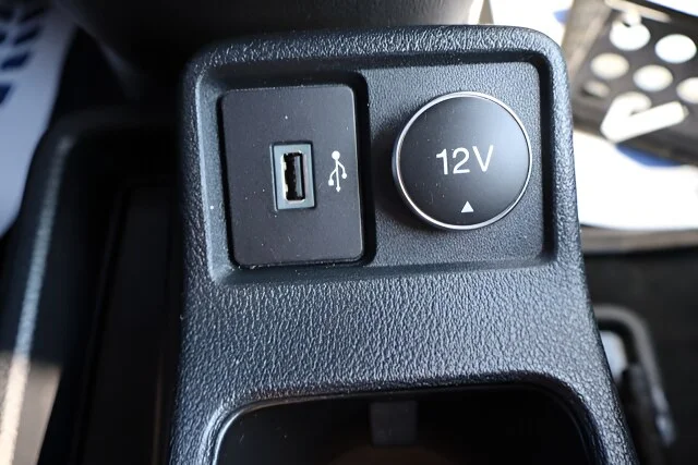 Used 2020 Shadow Black Ford XL image 14