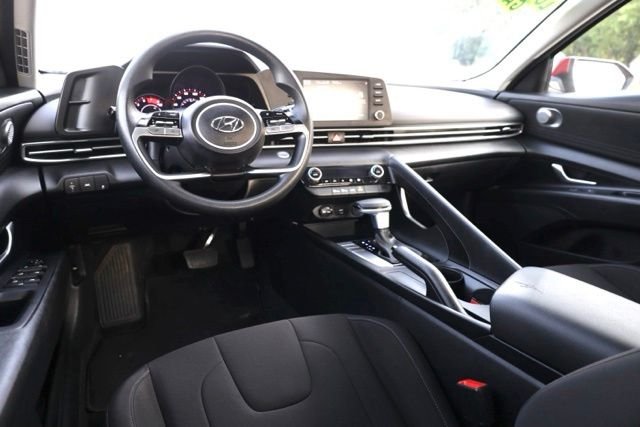 Used 2023 Red Hyundai SEL image 7