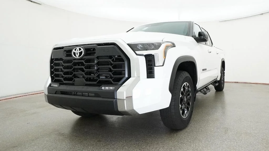 New 2026 Ice Cap Toyota SR5 image 19