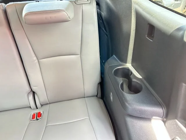 Used 2022 Gray Toyota Platinum image 21