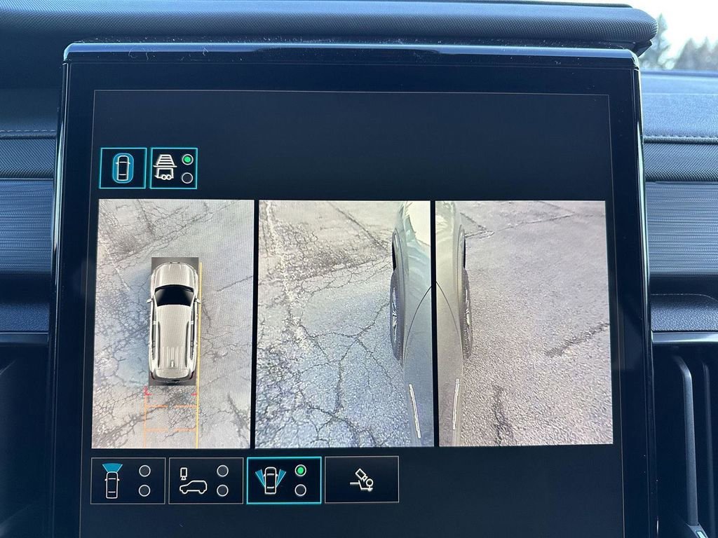 2026 GMC Acadia AT4 - Photo 31