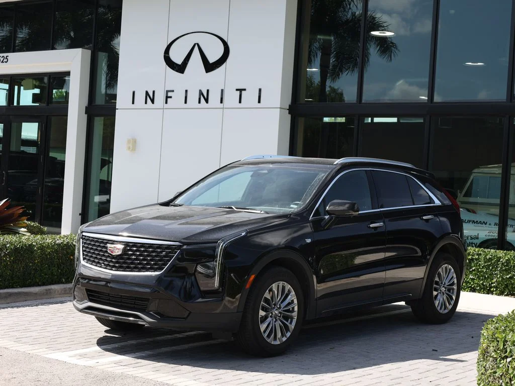 2025 Cadillac XT4 Premium Luxury's photo