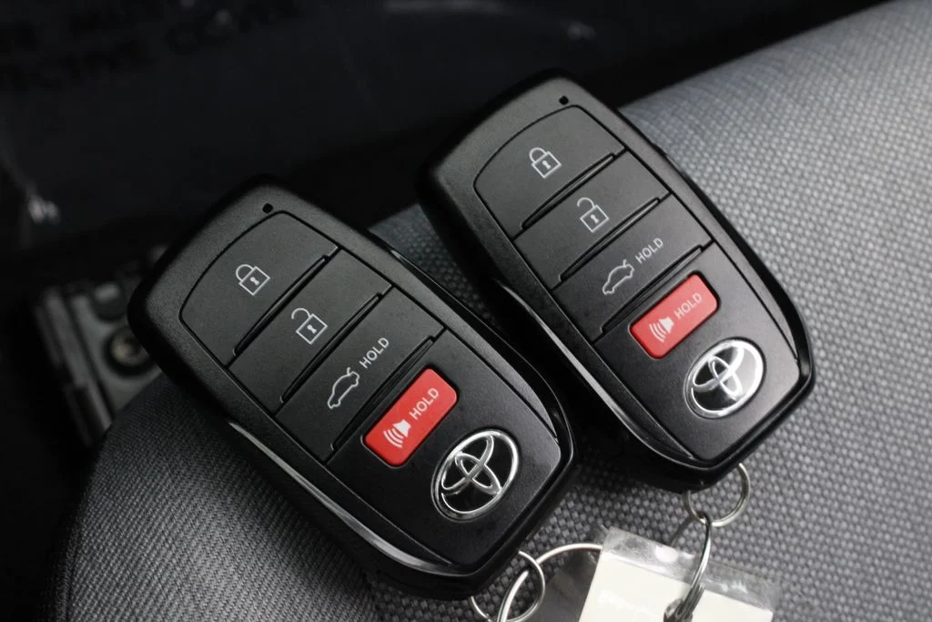 Used 2026 White Toyota LE image 28