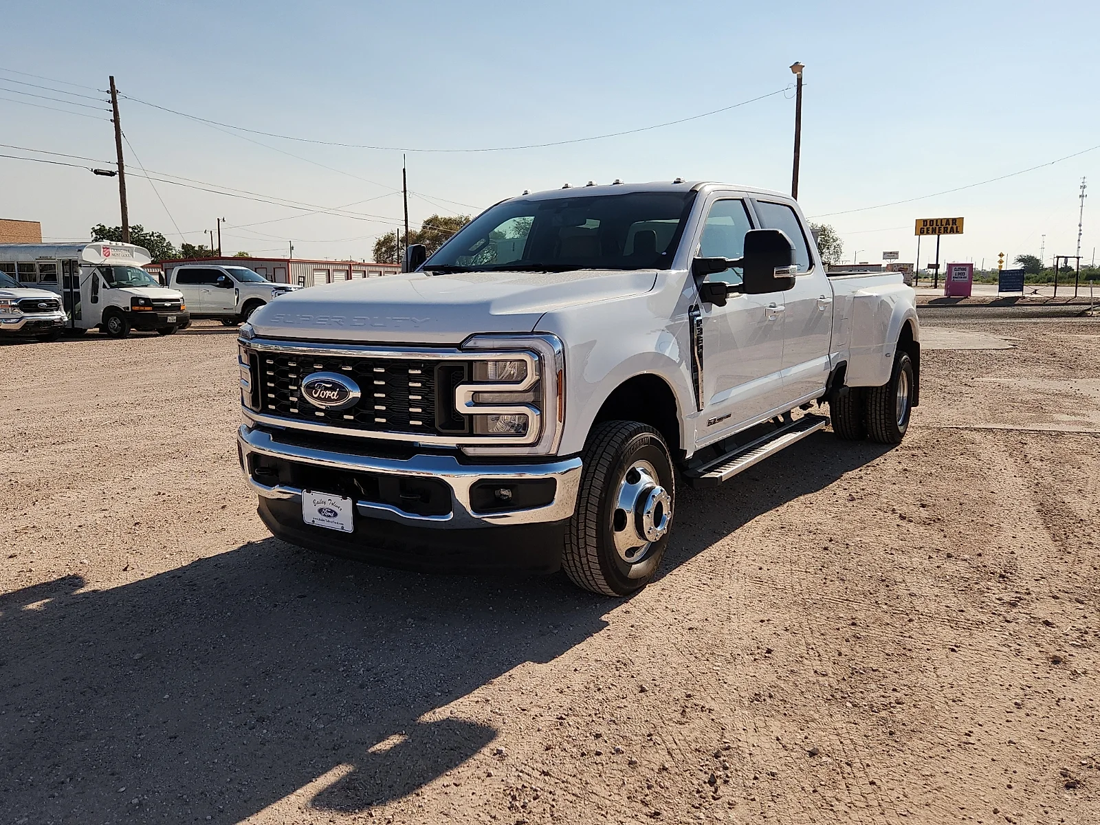 New 2026 Oxford White Ford Lariat image 3