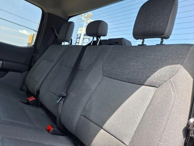Used 2024 Agate Black Metallic Ford XLT image 26