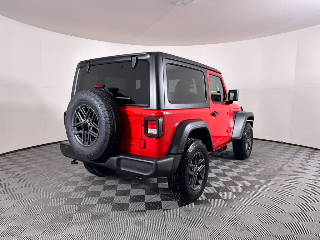 New 2026 Firecracker Red Clear-Coat Exterior Paint Jeep Sport S image 22