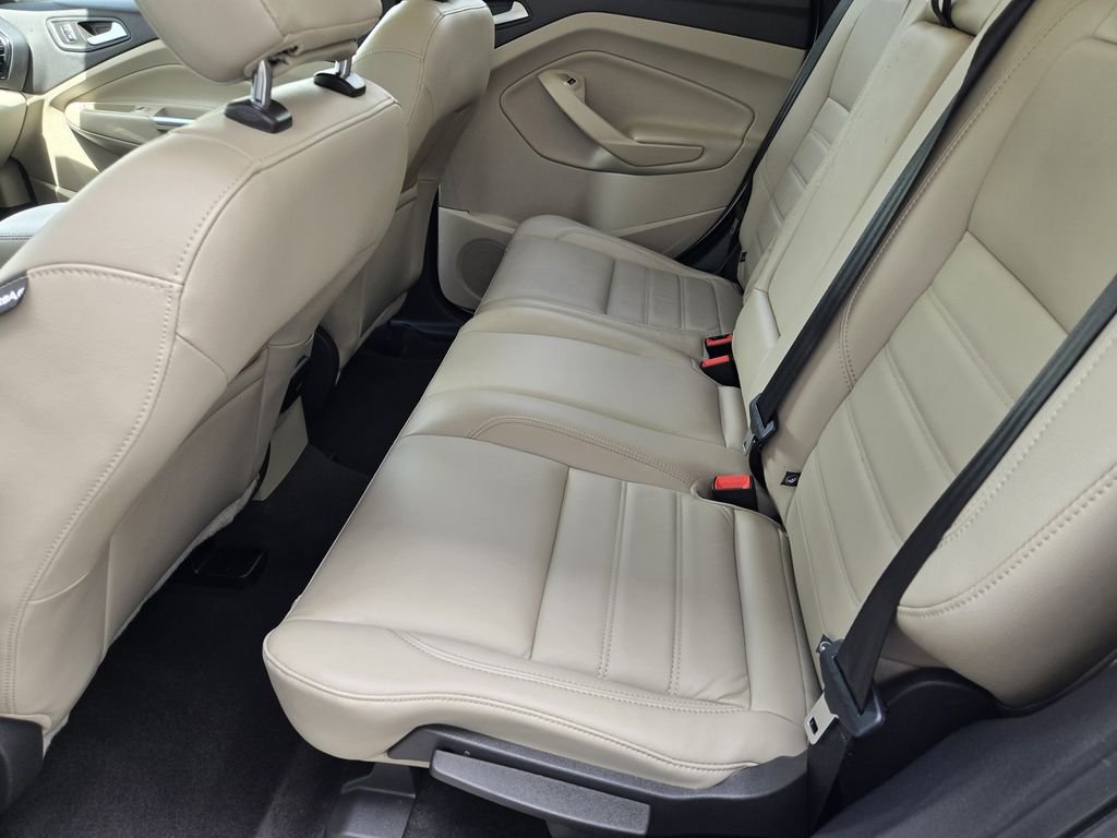 2019 Ford Escape Titanium - Photo 23
