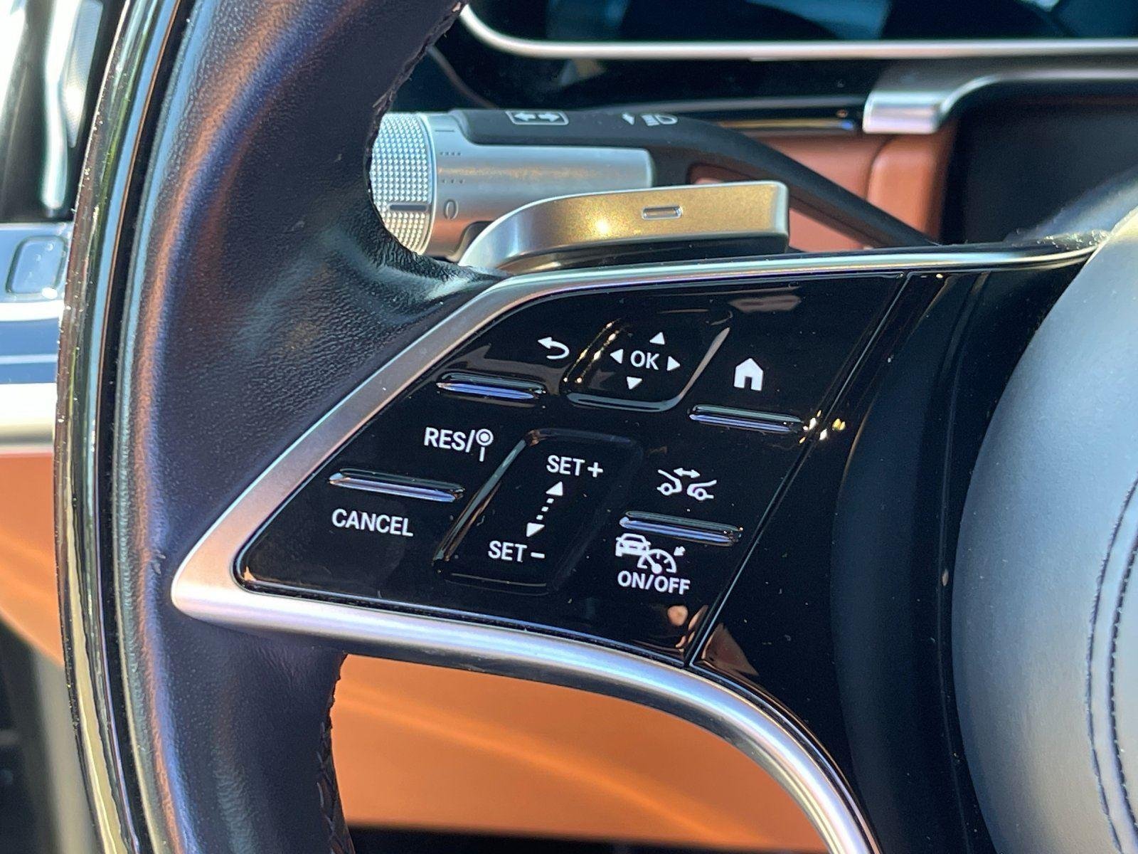 Used 2022 Obsidian Black Metallic Mercedes-Benz S 580 image 16