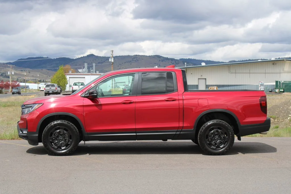 New 2026 Radiant Red Metallic II Honda TrailSport+HPD Wheels image 3