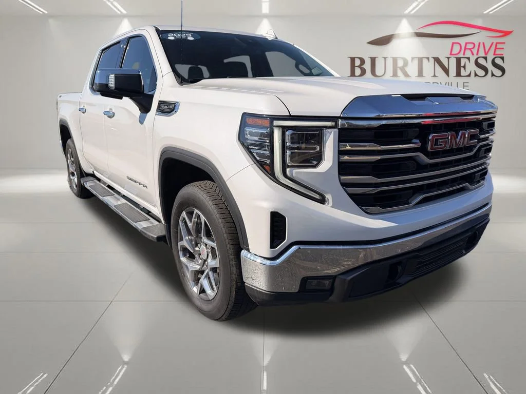 2023 GMC Sierra 1500 SLT - Photo 9