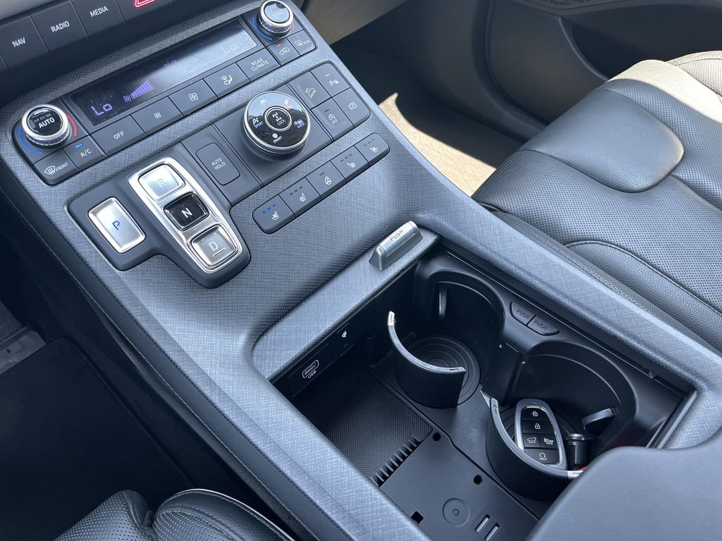 2024 Hyundai Palisade Limited - Photo 33