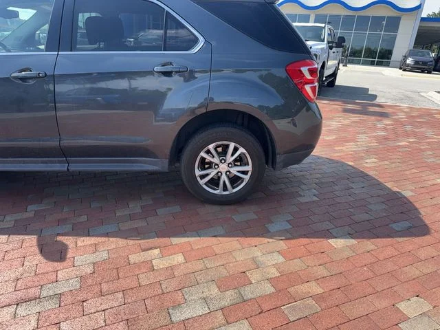 Used 2017 Gray Chevrolet LT image 6