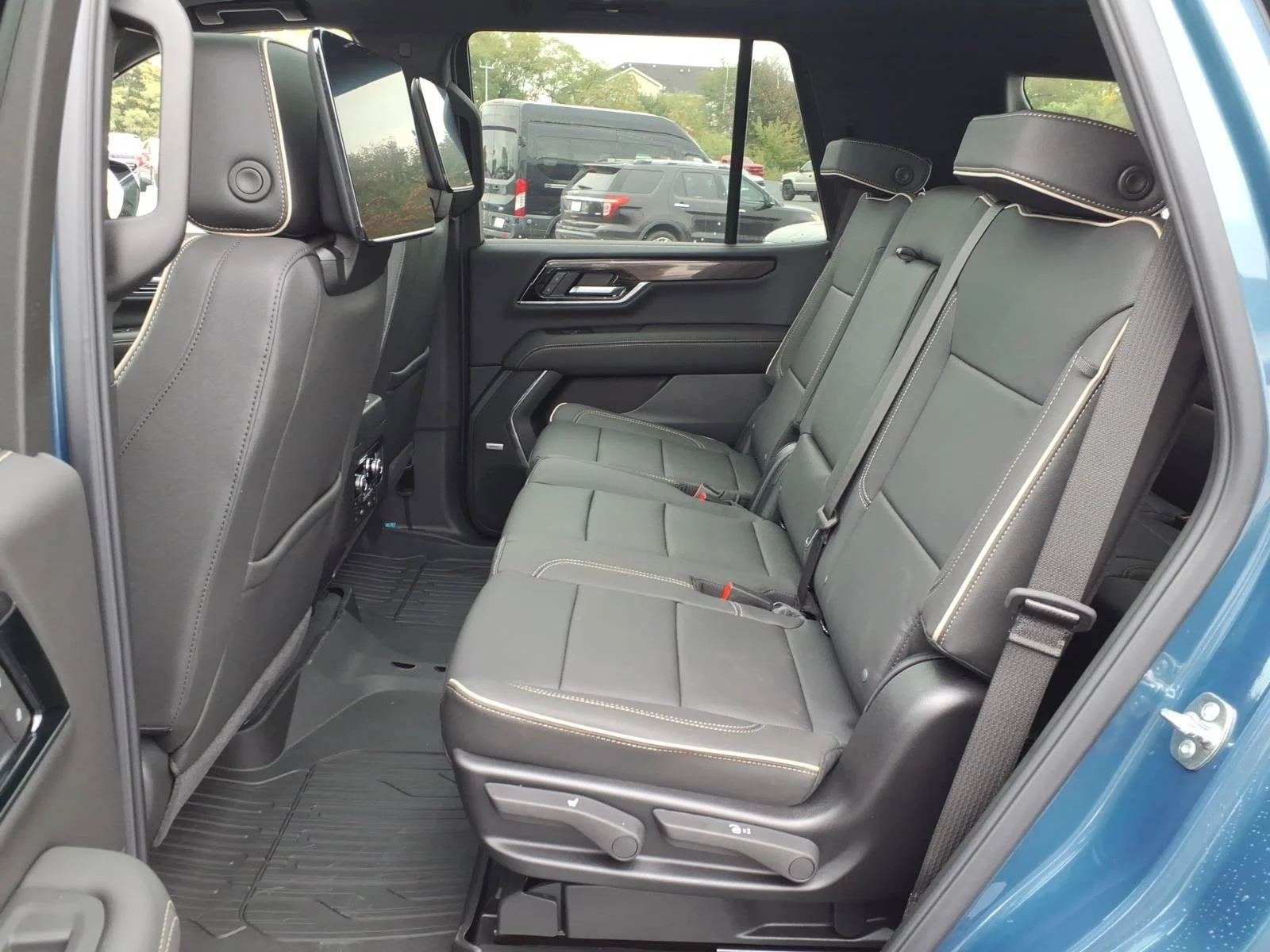 2027 GMC Yukon Elevation - Photo 7