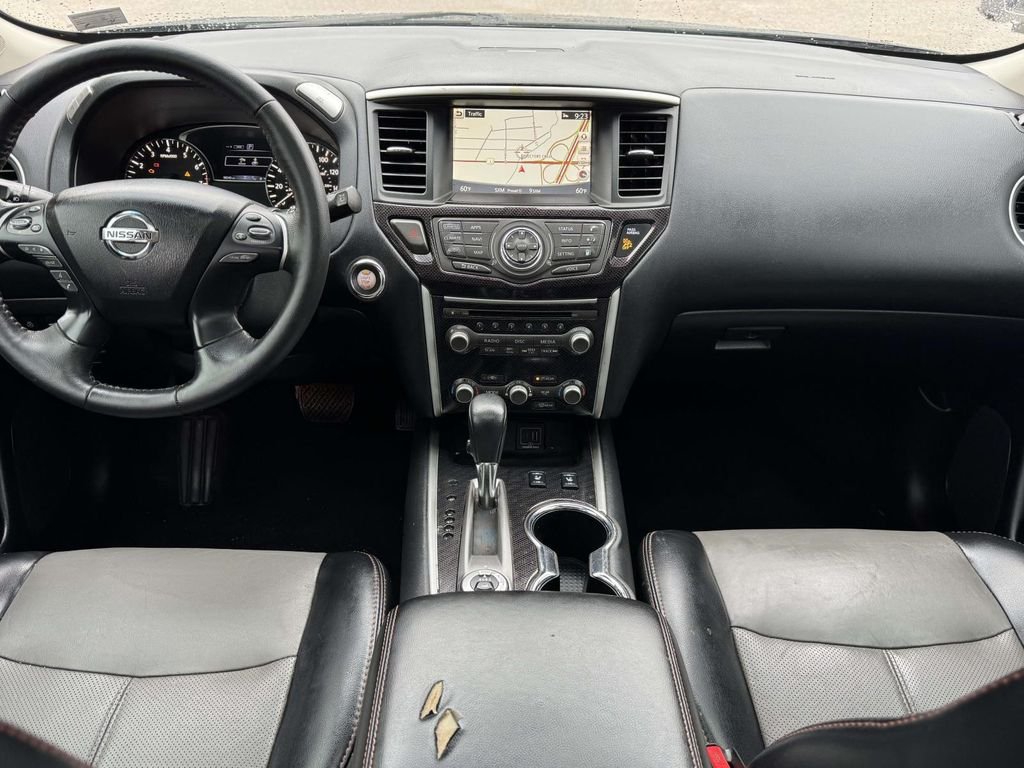 Used 2020 Black Nissan SL image 2