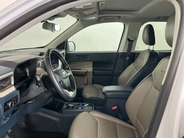 Used 2026 White Ford Lariat image 17