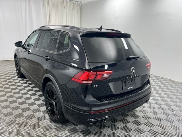 Used 2024 Black Volkswagen 2.0T SE R-Line Black image 6