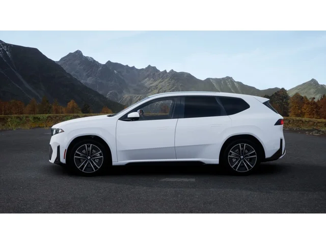 Used 2027 Alpine White BMW  image 4