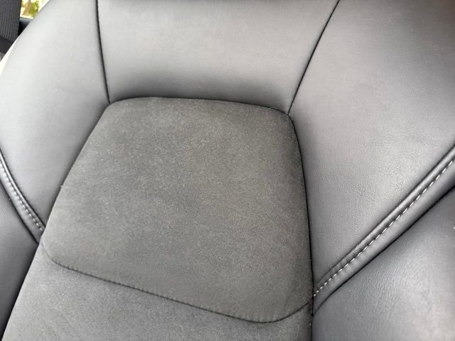 Used 2021 Blue Mazda Touring image 5