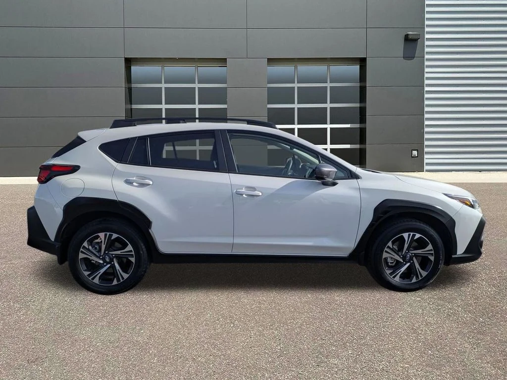 Used 2024 Crystal White Pearl Subaru Premium image 4