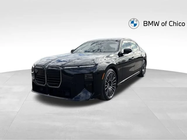 2027 BMW 740i