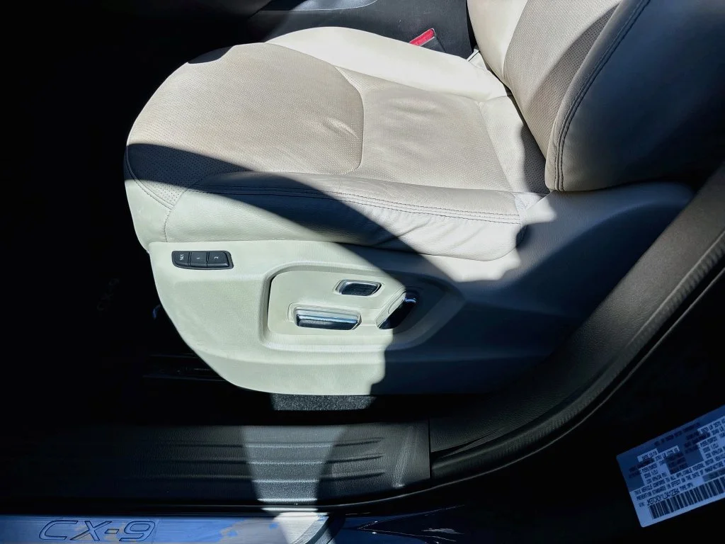 Used 2020 Machine Gray Mazda Grand Touring image 20