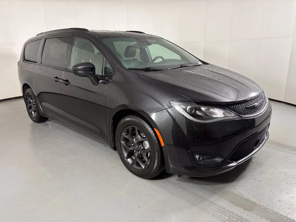 Used 2020 Black Chrysler Touring L Plus image 2