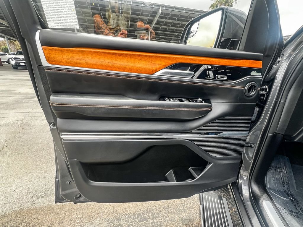 Used 2022 Gray Jeep Series III image 20