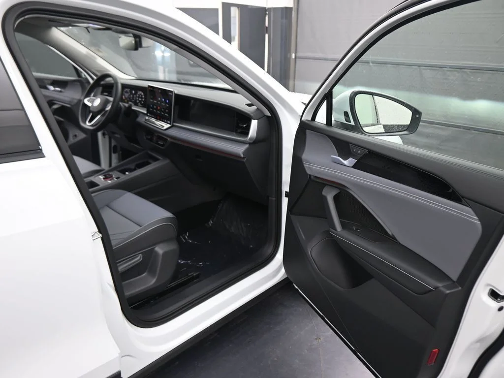 New 2026  Volkswagen 2.0T SE image 42