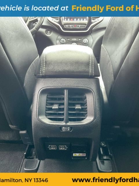 Used 2021 Red Jeep Limited image 51