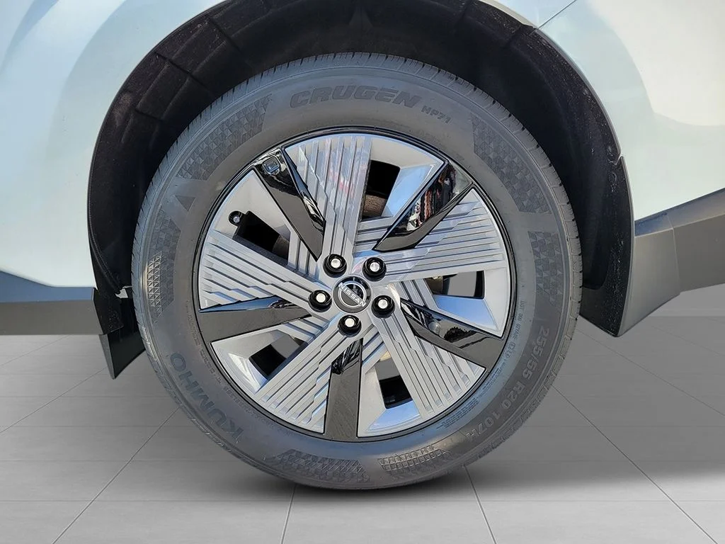 New 2026 Everest White Pearl TriCoat Nissan SL image 13