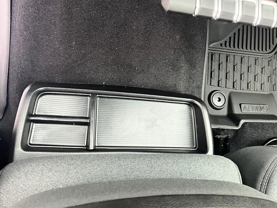 New 2026 Bright White Clearcoat RAM  image 26