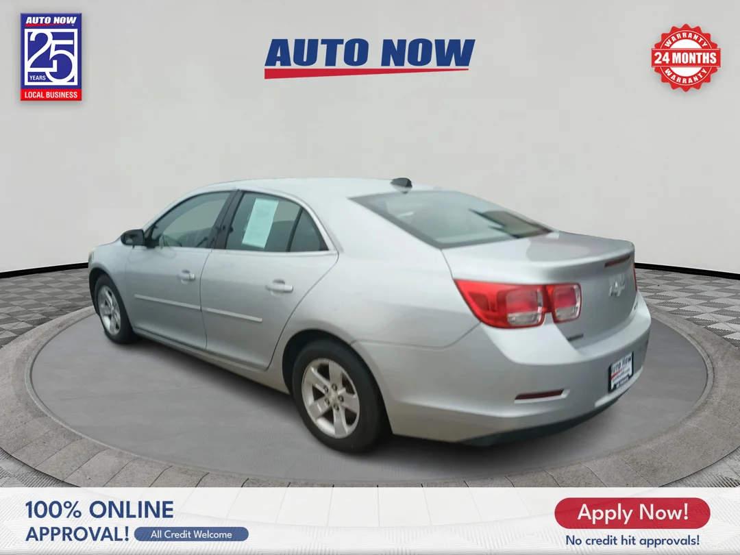 Used 2013 Silver Chevrolet 1FL image 5