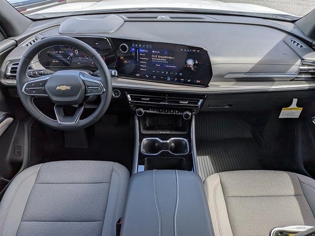 New 2027 Summit White Chevrolet LT image 14