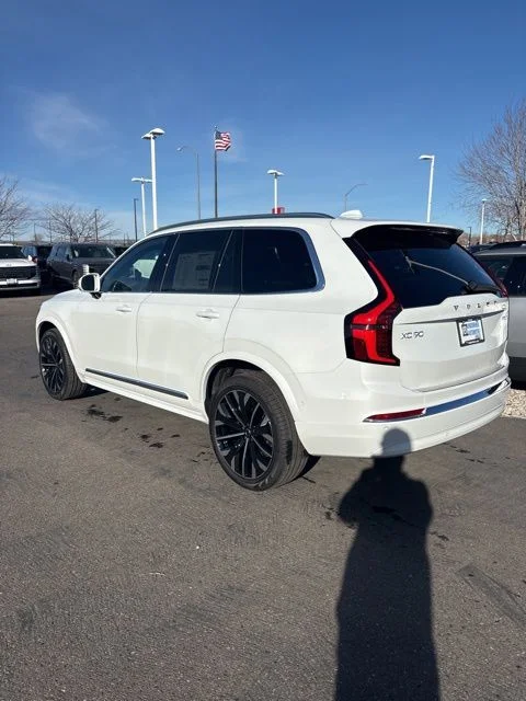 2026 Volvo XC90 Plus - Photo 7