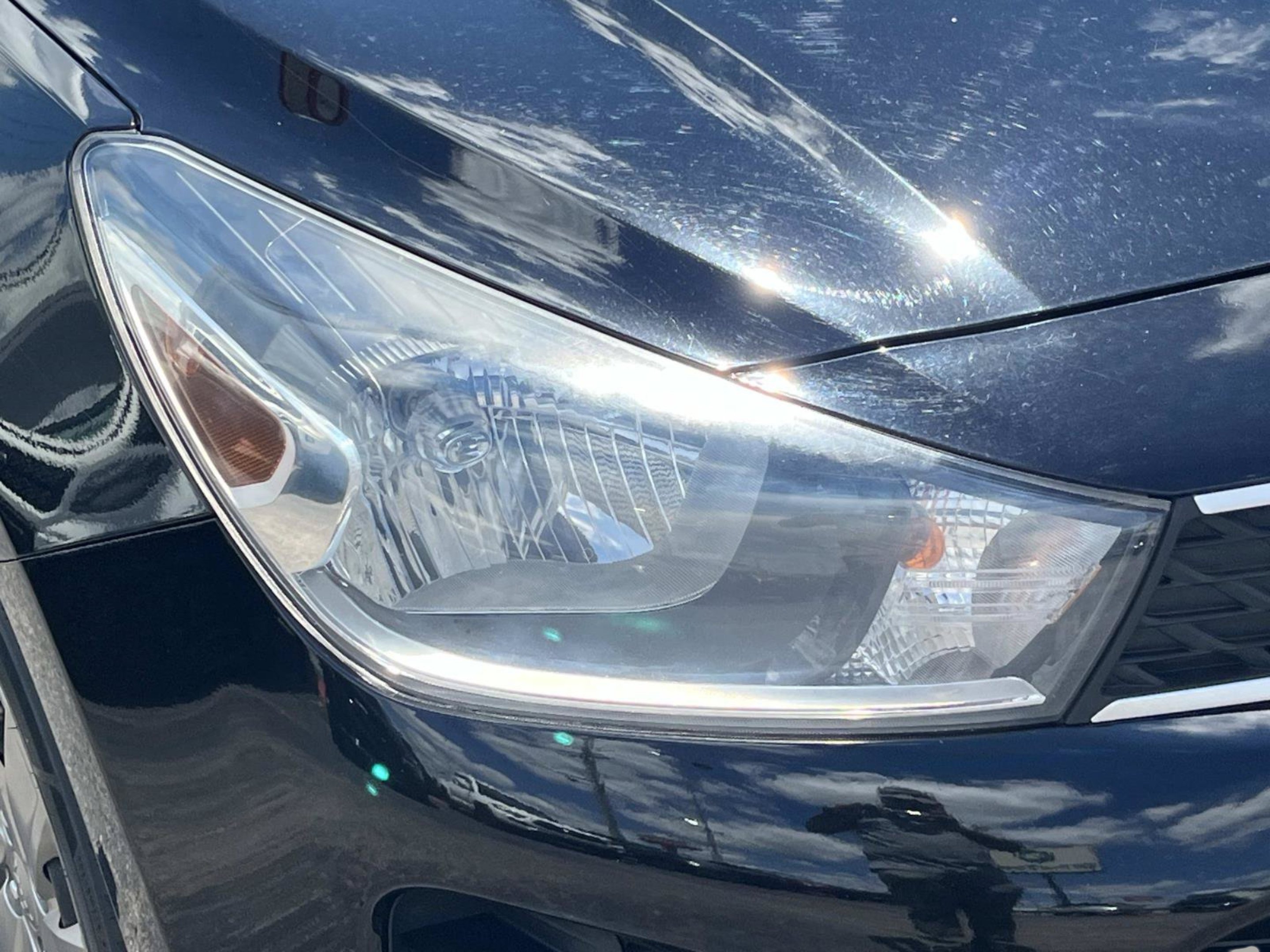 Used 2018 Aurora Black Kia LX image 36