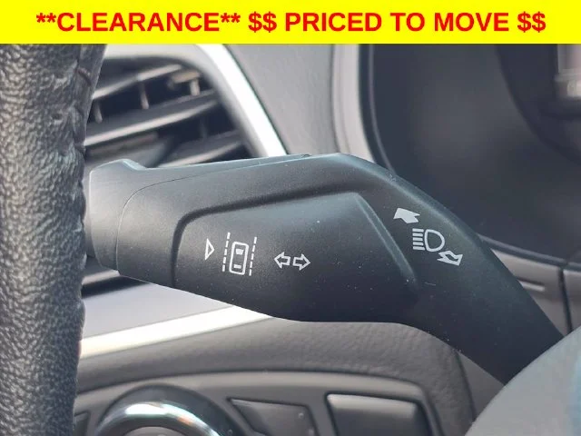 Used 2024 White Ford SEL image 27