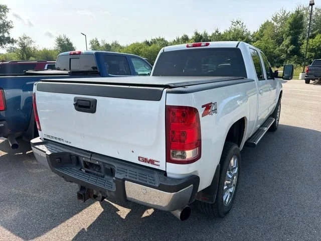 Used 2011 SUMMIT WHITE GMC SLT image 7