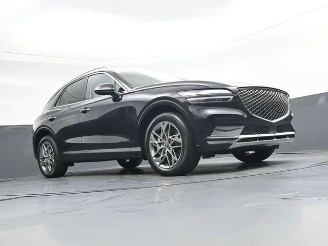 Used 2024 Black Genesis 2.5T image 32