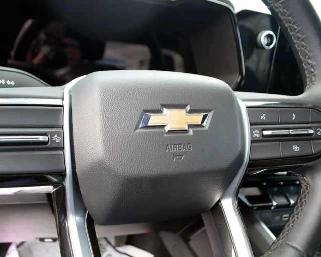 2024 Chevrolet Colorado LT - Photo 14