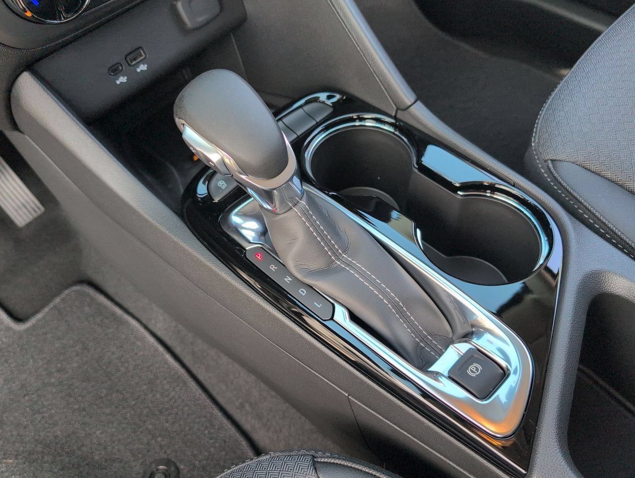 New 2026 Moonstone Gray Metallic Buick Preferred image 15
