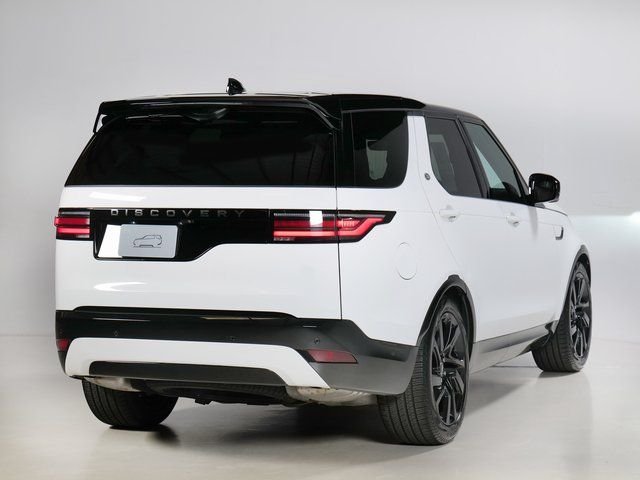 Certified Used 2025 Fuji White Land Rover Dynamic SE image 2