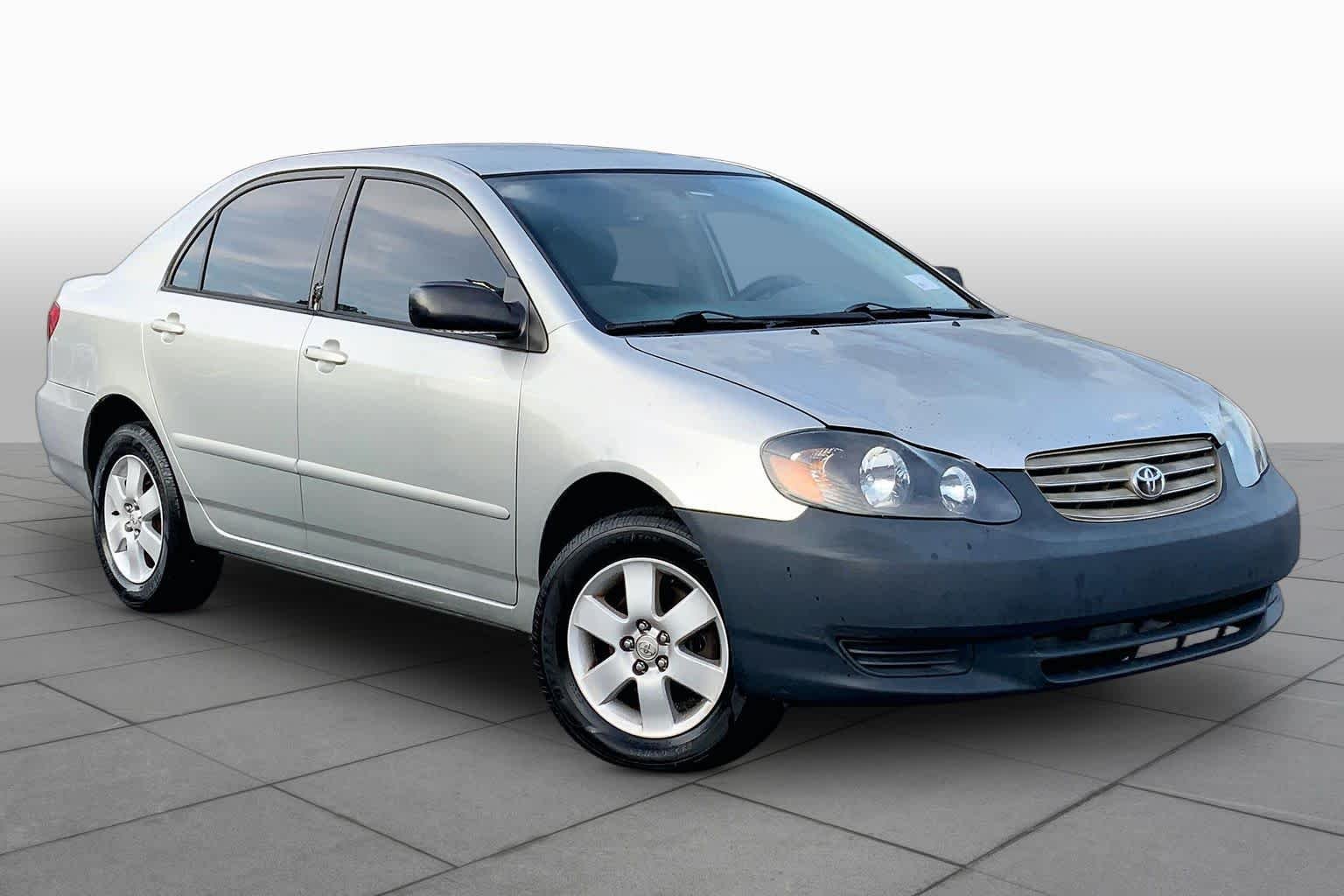 Used 2003 Lunar Mist Metallic Toyota LE image 2