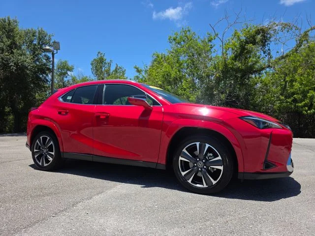 2025 Lexus UX 300h 300h Premium's photo