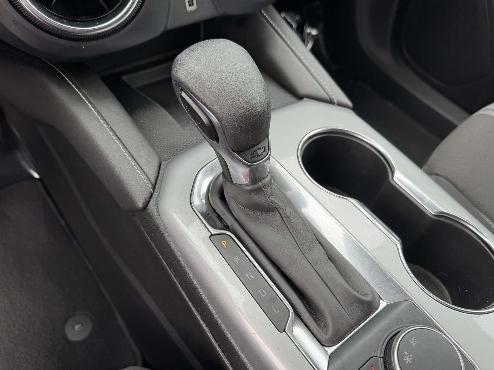 Used 2024 Riptide Blue Metallic Chevrolet LT image 7
