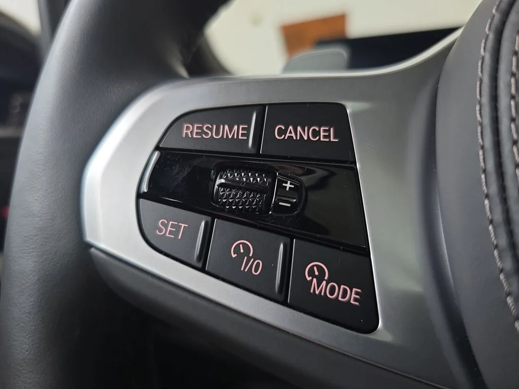 Used 2024 Alpine White BMW xDrive40i image 20