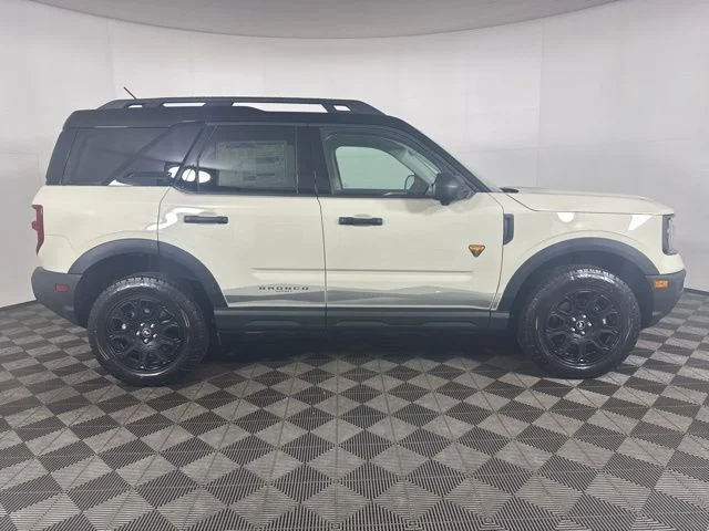 New 2025 Beige Ford Badlands image 2